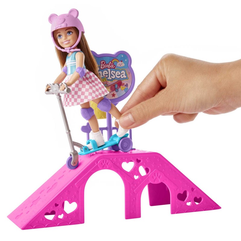 Mattel Chelsea Πάρκο Skate (HJY35)